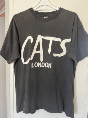 CATS MUSICALIN FANIPAITA LONTOOSTA