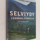 Stefan Källman ym. : Selviydy luonnon ehdoilla : retkeili... - pikkukuva 1