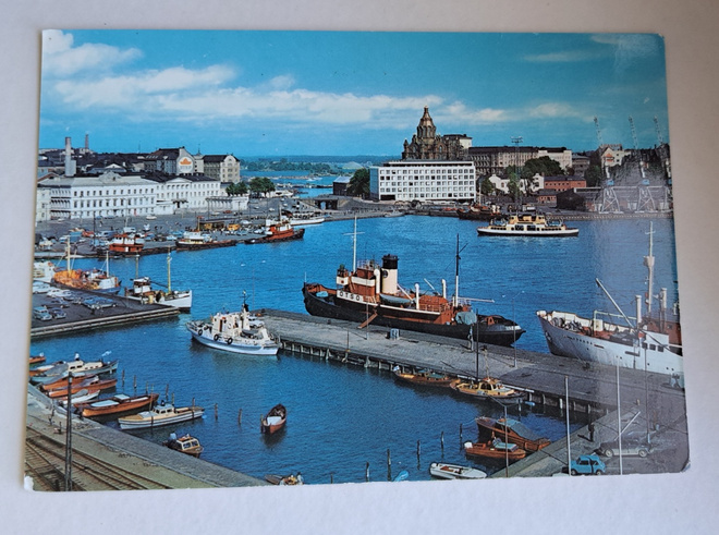Helsinki, Eteläsatama, kulkematon