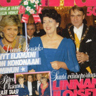 Anna n:o 50 1983 Linnan juhlat. Ritva. Sirkku. Ismo. Leena. - pikkukuva 1