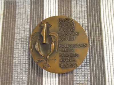 Kansakoulu   mitali 1966 /Kauko Räsänen 1966.