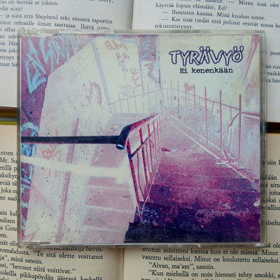 Tyrävyö - Ei kenenkään (CDs)