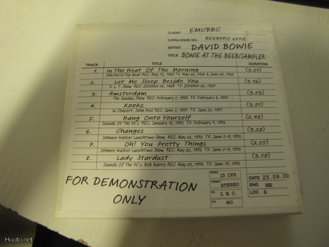 DAVID BOWIE - BOWIE AT THE BEEBS / SAMPLER PROMO CD
