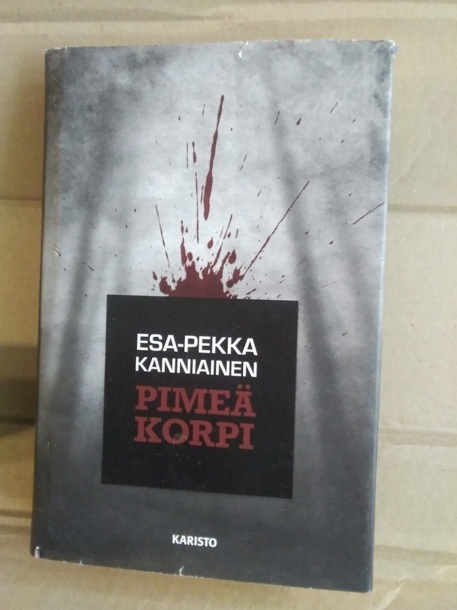 Esa-Pekka Kanniainen: Pimeä korpi
