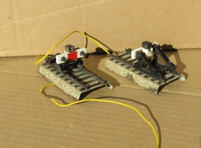 Märklin M 7191 päätepuskin valolla 2 kpl