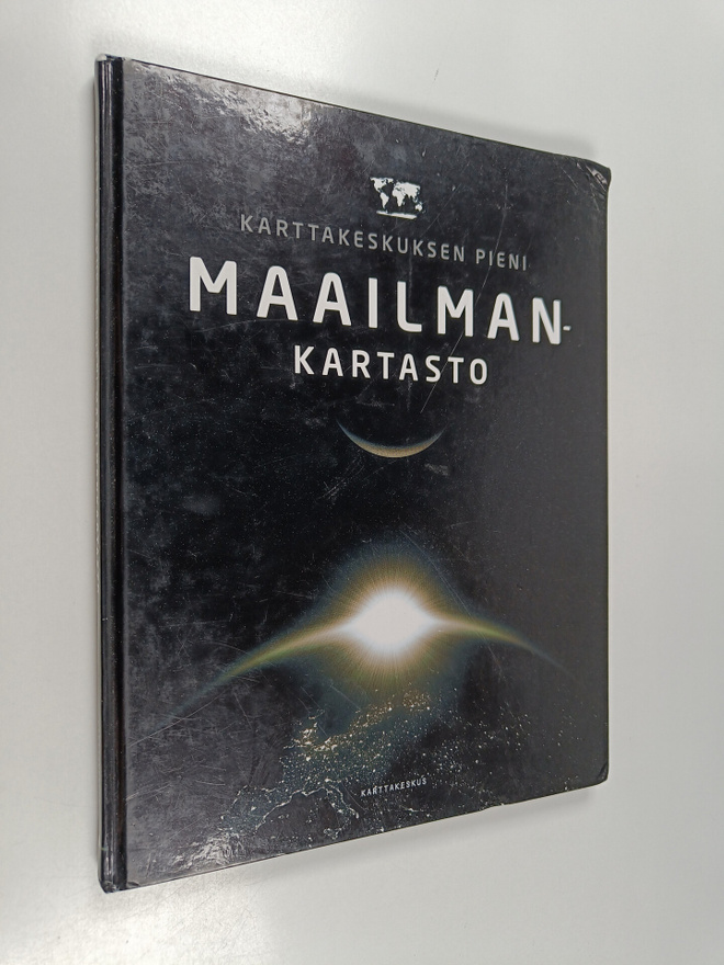 Karttakeskuksen pieni maailmankartasto