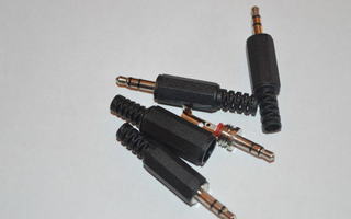 Tinattavia 3.5mm stereolittimiä (3 napaisia) 4kpl EUROlla