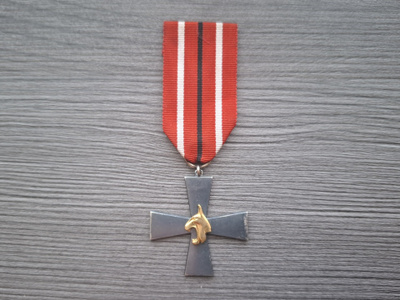 5. Divisioonan muistoristi