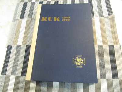 RUK kirja 1920-1960 /Mikola, Kiuasmaa ja Jaatinen.