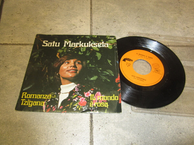 Satu Markuksela – Il Mondo E' Rosa / Romanza Tzigana