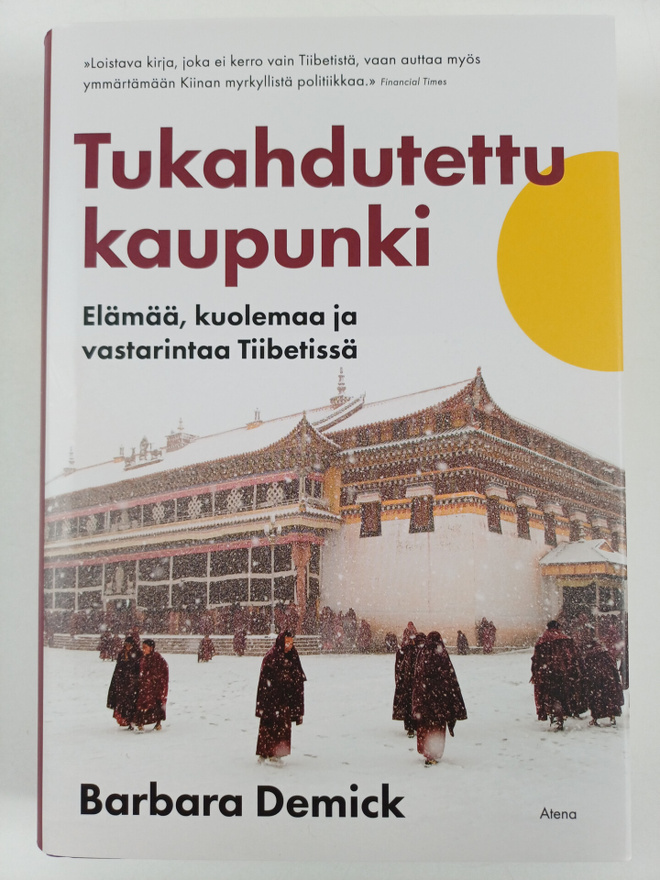 Barbara Demick : Tukahdutettu kaupunki : elämää, kuolemaa...