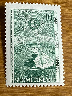 LENNÄTIN 100 VUOTTA SARJA**