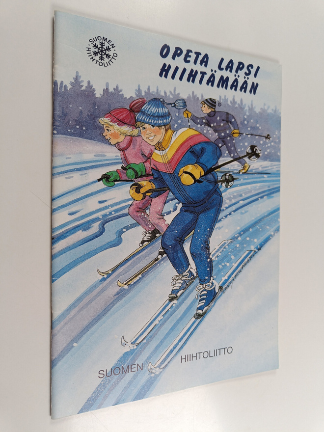 Opeta lapsi hiihtämään