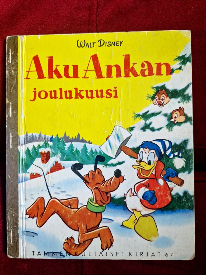 Aku Ankan joulukuusi Tammen kultaiset kirjat 67.3 Painos