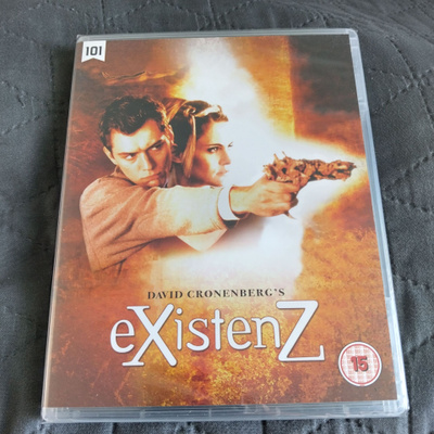 Existenz Blu-Ray **muoveissa**