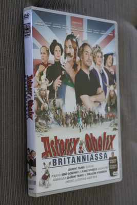 DVD Asterix & Obelix Britanniassa ( 2012 )