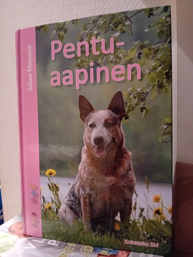 Mujunen : Pentuaapinen ( SIS POSTIKULU  )