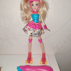 BARBIE VIDEOPELISANKARI RULLALUISTELIJA - pikkukuva 1