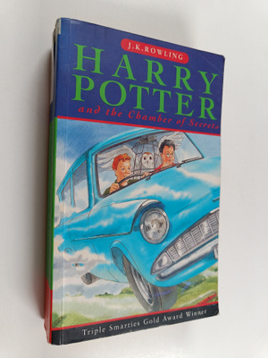 J. K. Rowling : Harry Potter and the Chamber of Secrets