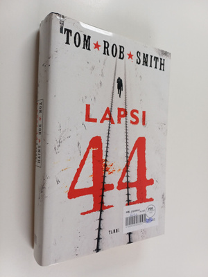 Tom Rob Smith : Lapsi 44