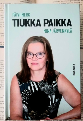 Päivi Nerg • Nina Järvenkylä - Tiukka paikka (sid.)