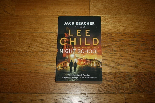 Lee Child: Night School (Jack Reacher)