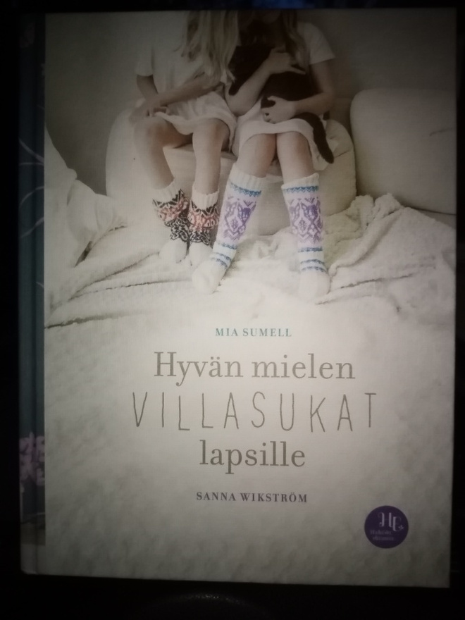 SUMELL :  Hyvän mielen villasukat lapsille ( SIS POSTIKULU)