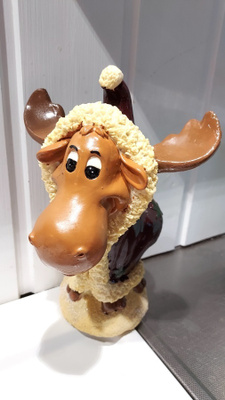 SULOINEN HIRVI / PORO - KORISTE