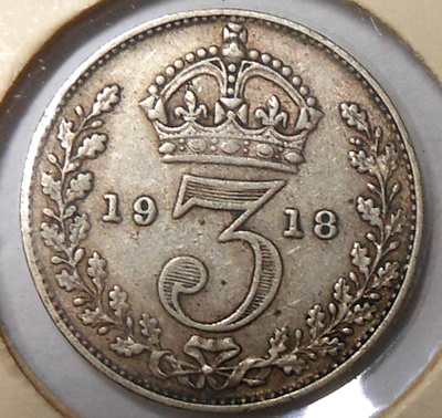 Britania. 3 pence 1918. Hopea.