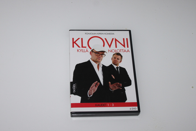 Klovni - Kyllä nolottaa kaudet 1-3