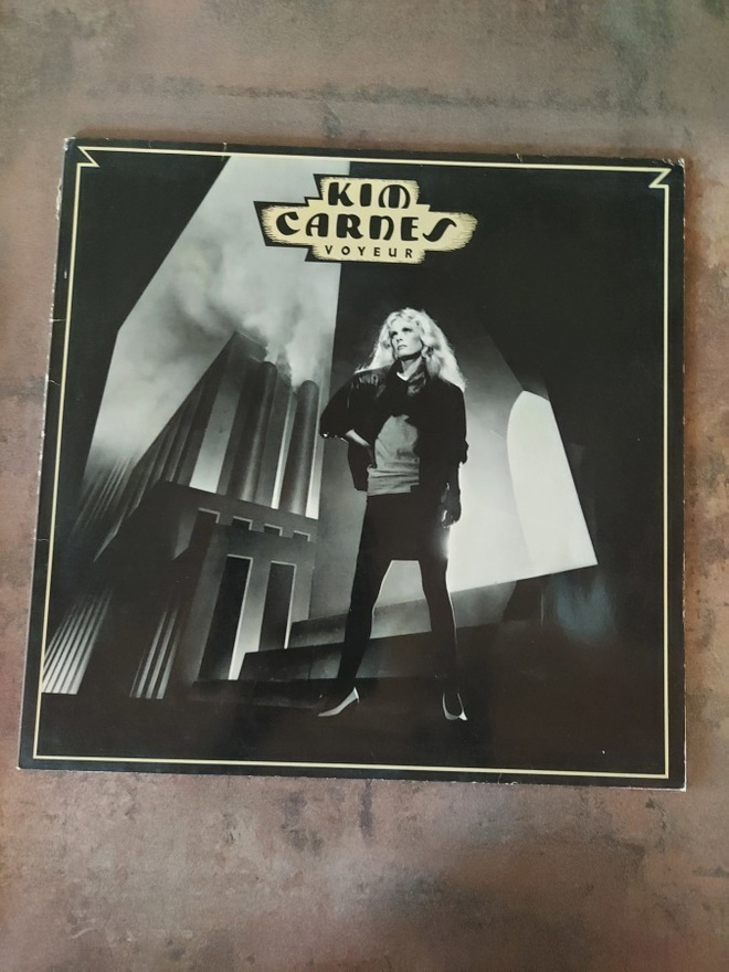 Kim Carnes - Voyeur
