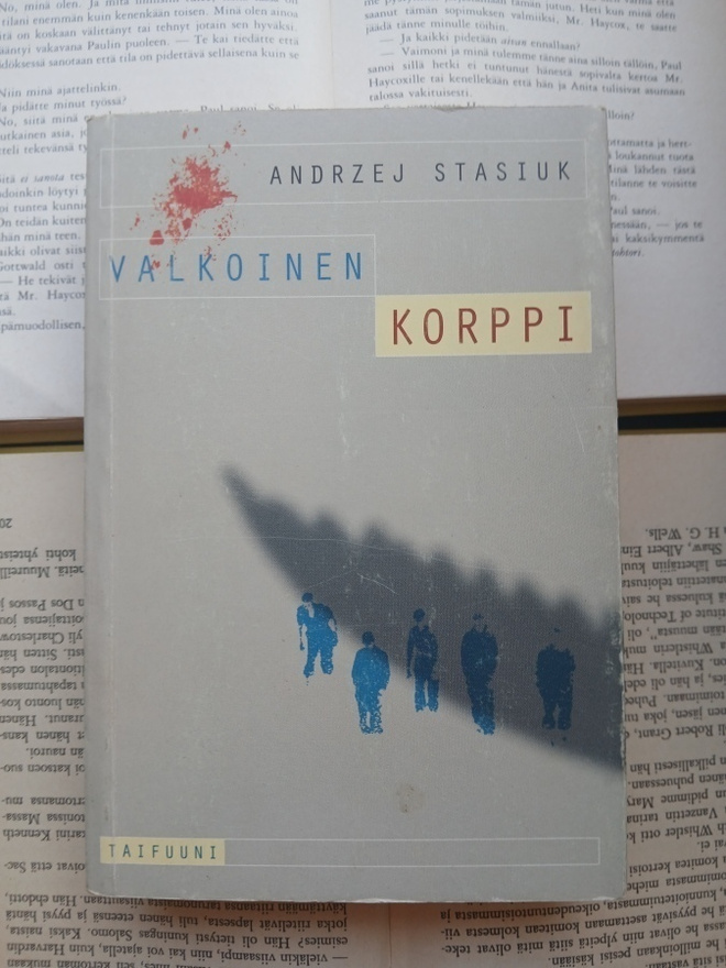 Andrzej Stasiuk - Valkoinen korppi (nid.)