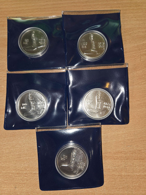5 kpl Aino Ackte 100 mk 2001 hopeaa