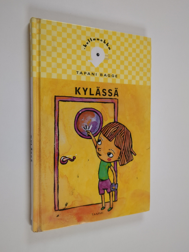 Tapani Bagge : Kylässä
