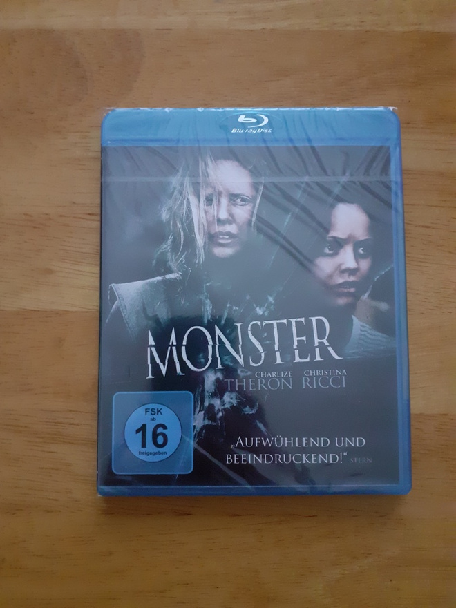 Monster BLU-RAY