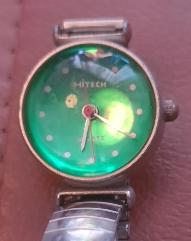 HiTECH quartz naisten rannekello, erikoinen vihreä - hieno!