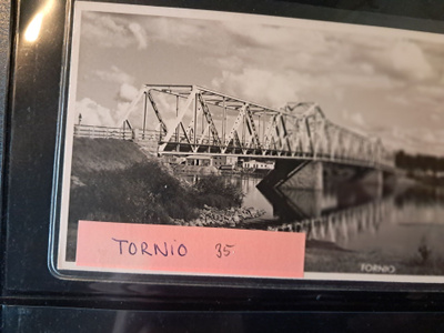 Tornio, kulkematon vanha kortti.