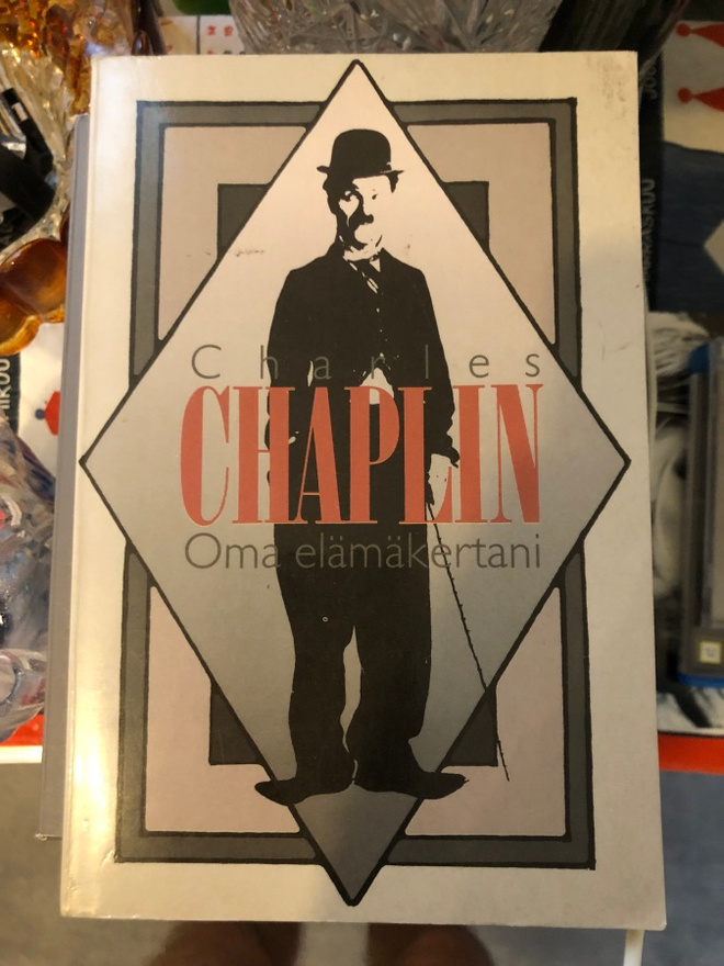 Charles Chaplin: Oma elämäkertani. 1989.