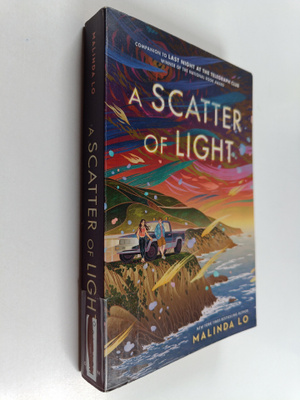 Malinda Lo : A scatter of light