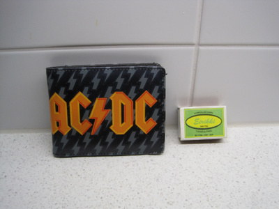 ACDC LOMPAKKO, 2011 LEIDSEPLEIN