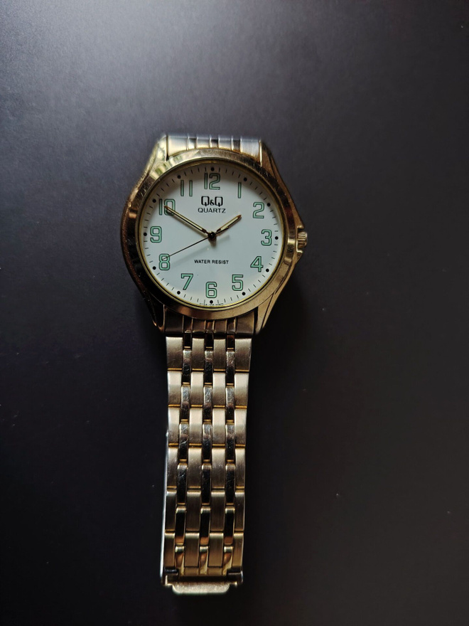 Q&Q quartz kello