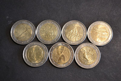 2€ Suomi juhlarahat 7 kpl