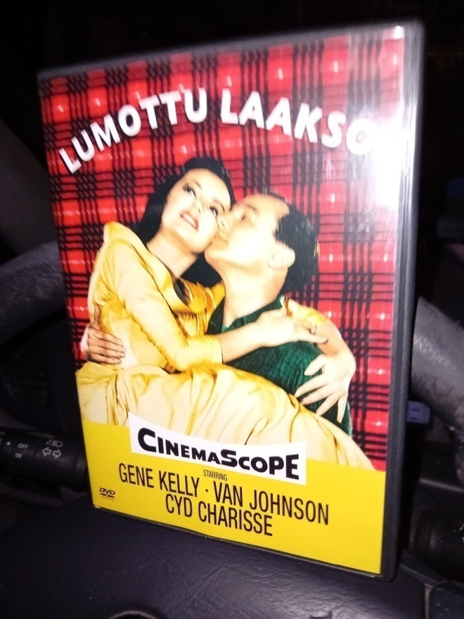 Dvd Lumottu laakso ( SIS POSTIKULU)