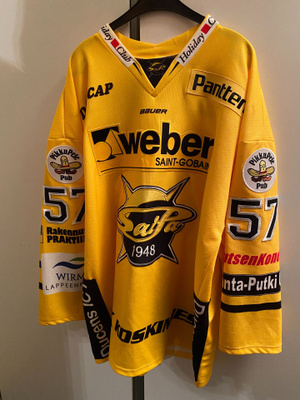 Onni Toivanen Saipa Gameworn pelipaita