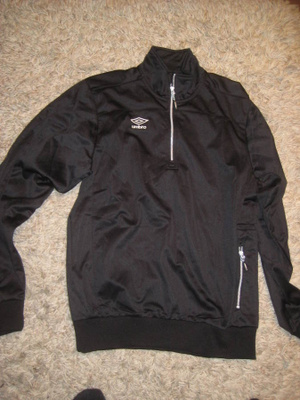 **UMBRO paita, uudenveroinen koko  s **