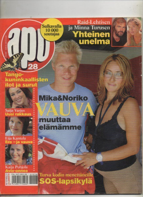 Apu n:o 28 2001 Tangokuninkaallisten Erot. Mika & Noriko