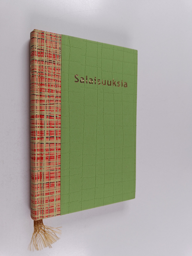 Salaisuuksia