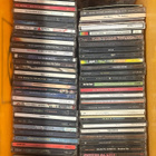 Lähes 500 CD-levyä levykaupan jäämistöstä - pikkukuva 1