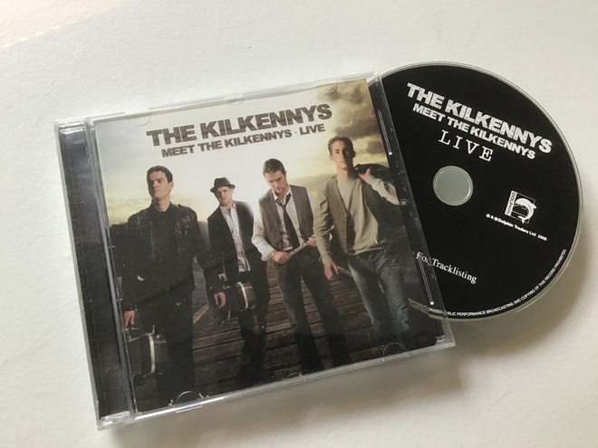 The Kilkennys . Nimmari Meet the kilkennys live CD