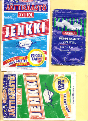 Eri valmistajien eri pukkapusseja n. 1999-2006, 2023: 19 kpl